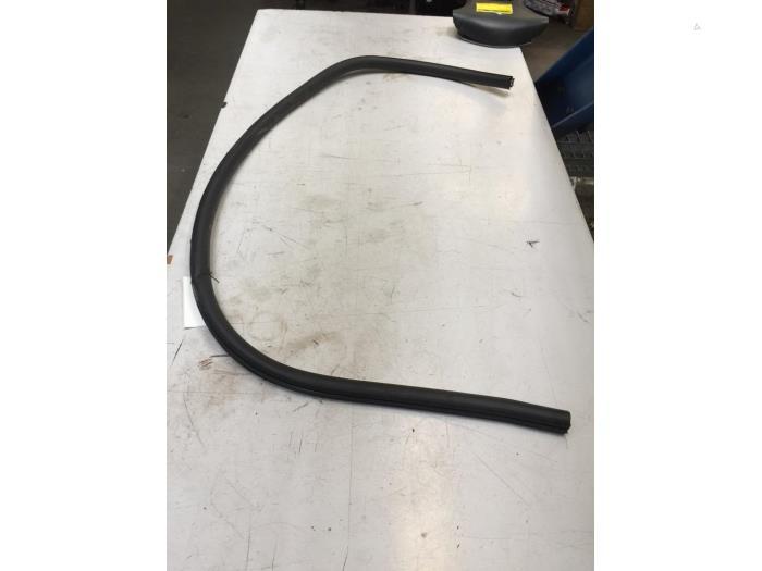 Portierrubber 2Deurs links van een Audi RS5, Auto-onderdelen, Gebruikt, -, -, -