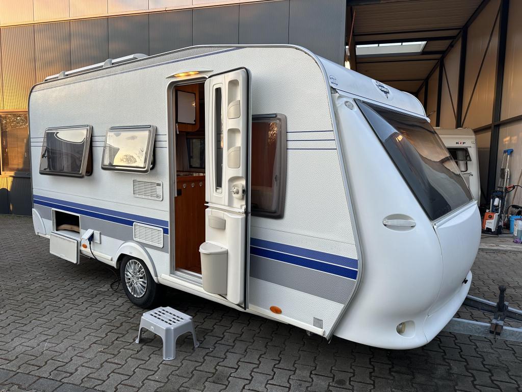 Hobby Excellent 460 LU ENKELE BEDDEN - VOORTENT!, Caravans en Kamperen, Caravans, Rondzit, Hobby, Schokbreker, Bedrijf