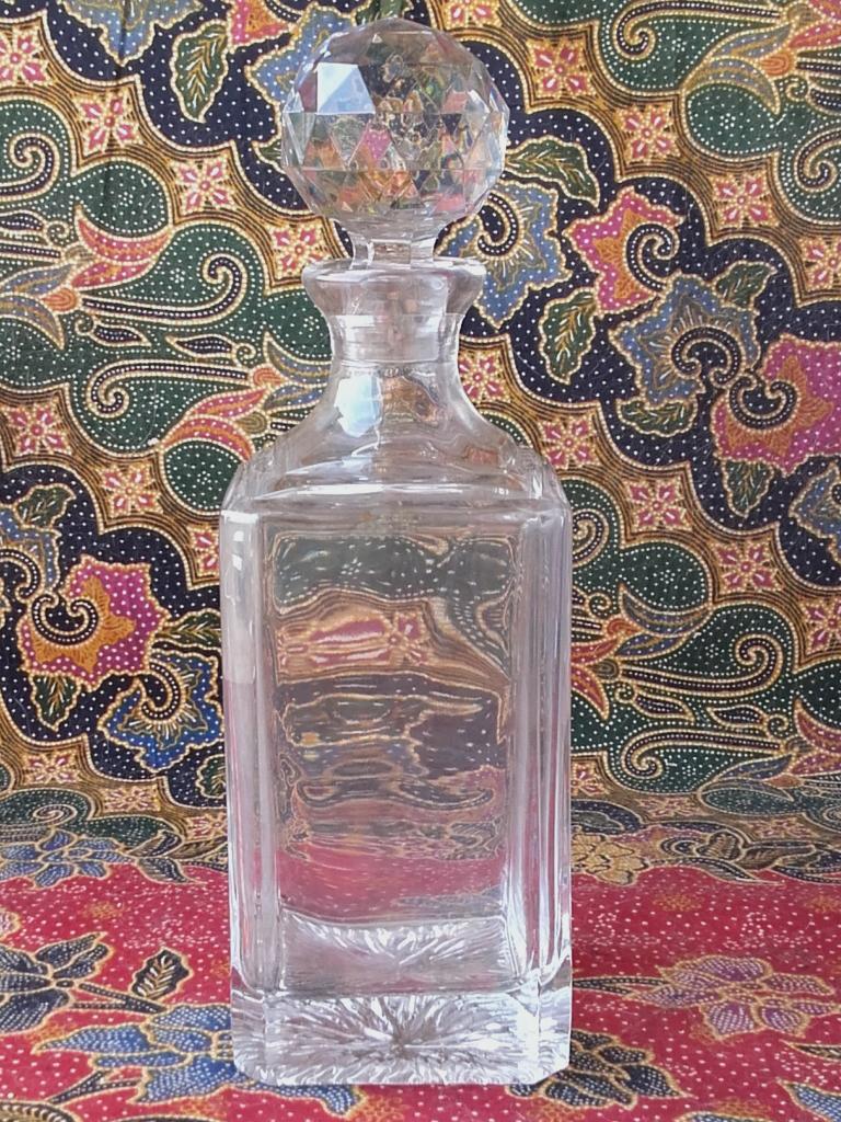 Mooie oude whiskykaraf uit Engeland van kristal 27,2 cm., Antiek en Kunst, Ophalen of Verzenden