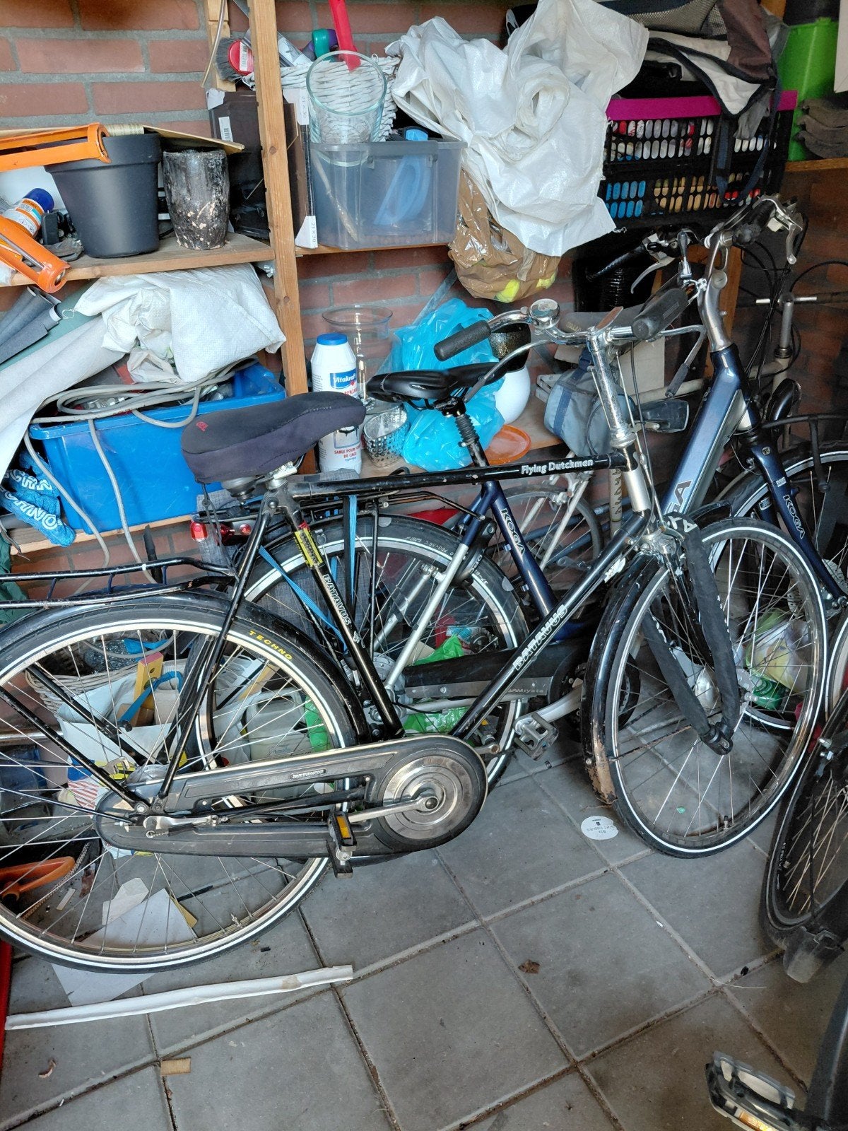 Zwarte Batavus fiets - Nagekeken, met lichte roestplekjes, Fietsen en Brommers, Ophalen of Verzenden