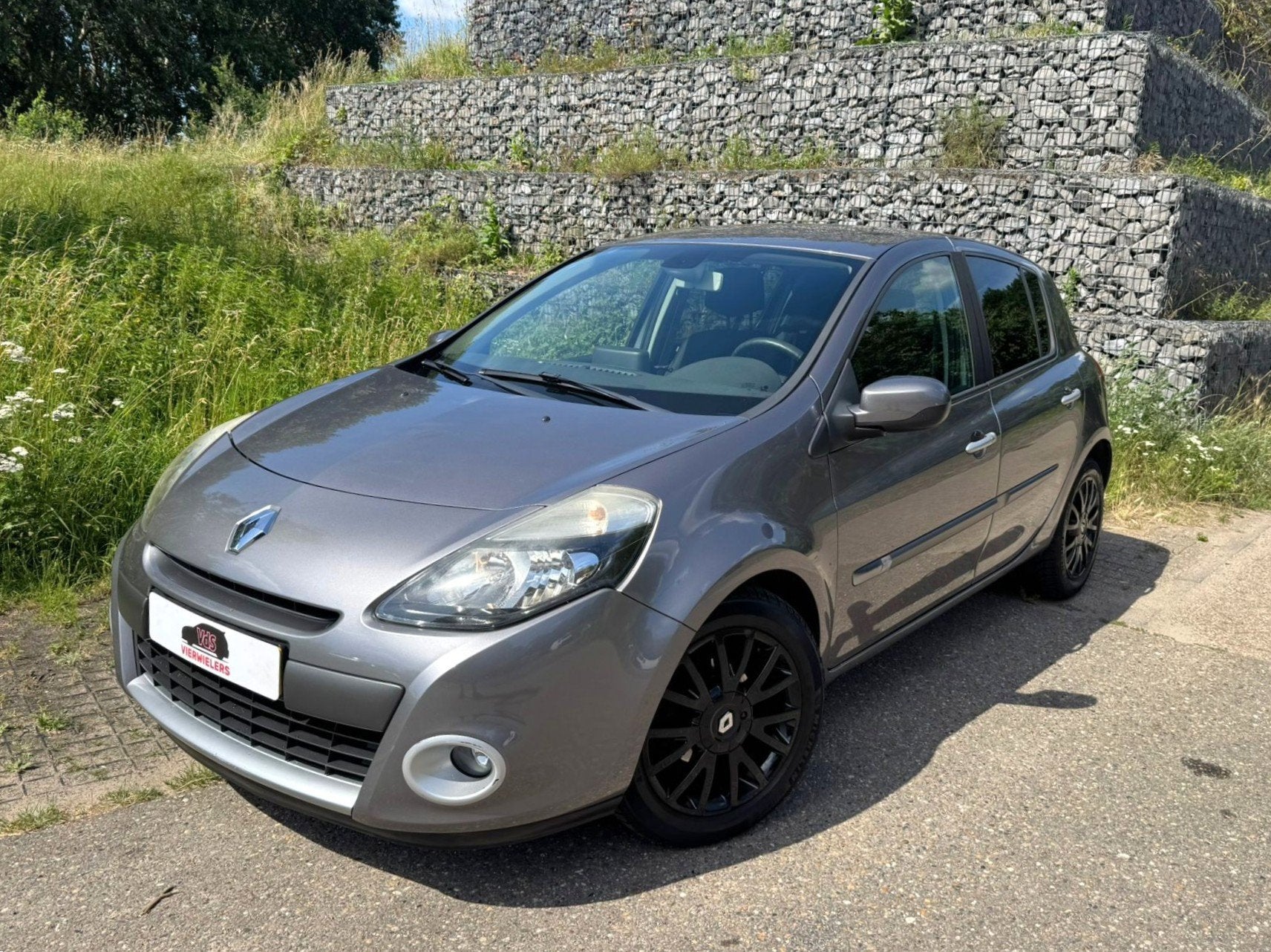 Renault Clio 1.2 TCe Dynamique Airco-Navi-Cruise Contr-Parke, Voorwielaandrijving, Euro 5, Gebruikt, 4 cilinders