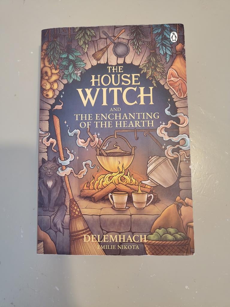 The House Witch - Delemhach, Boeken, Fantasy, Zo goed als nieuw, Ophalen of Verzenden