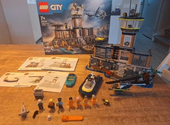 Lego 60419 Politiegevangeniseiland compleet, Ophalen, Zo goed als nieuw