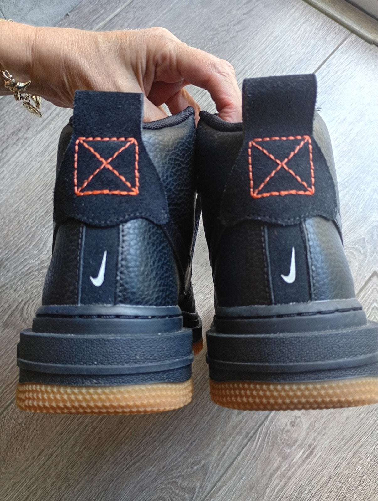 Nike Air Force 1 High Utility 2.0 maat 37,5
Air Force 1 High, Ophalen, Zwart, Nike air, Sneakers of Gympen