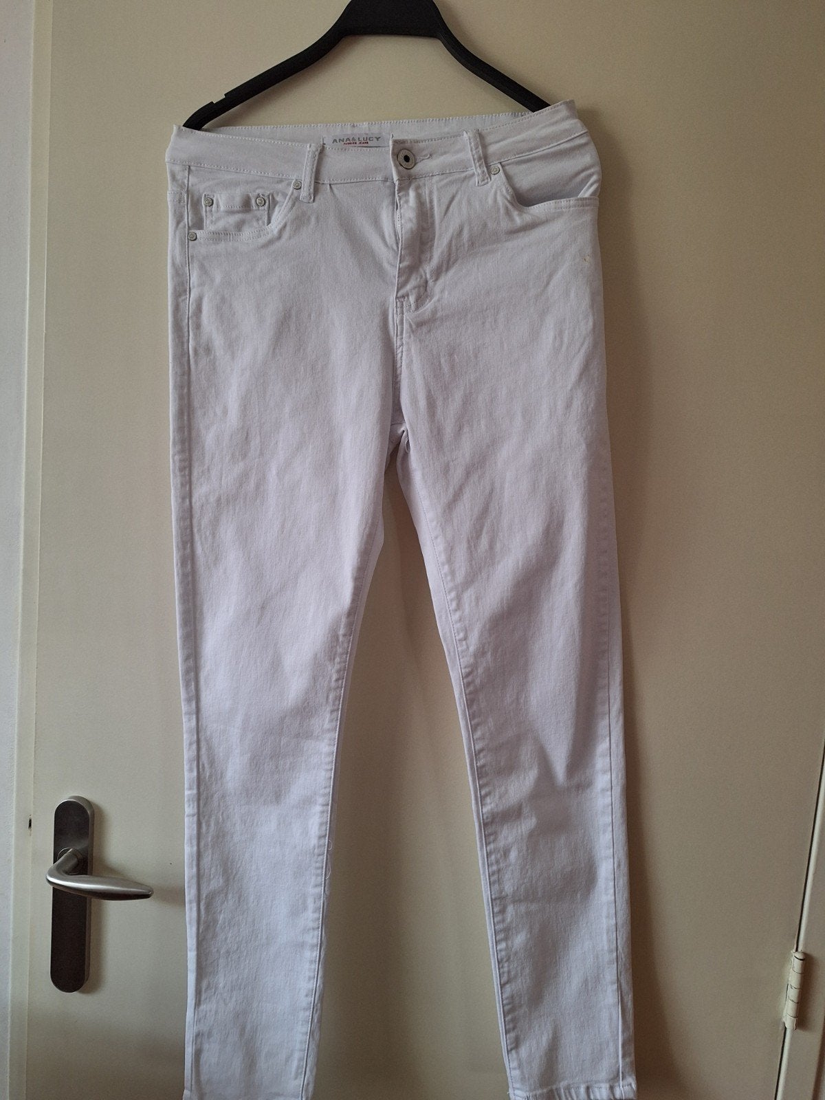 Dames broek wit Ana &Lucy  maat 40, Maat 38/40 (M), Wit, Ophalen of Verzenden, Zo goed als nieuw