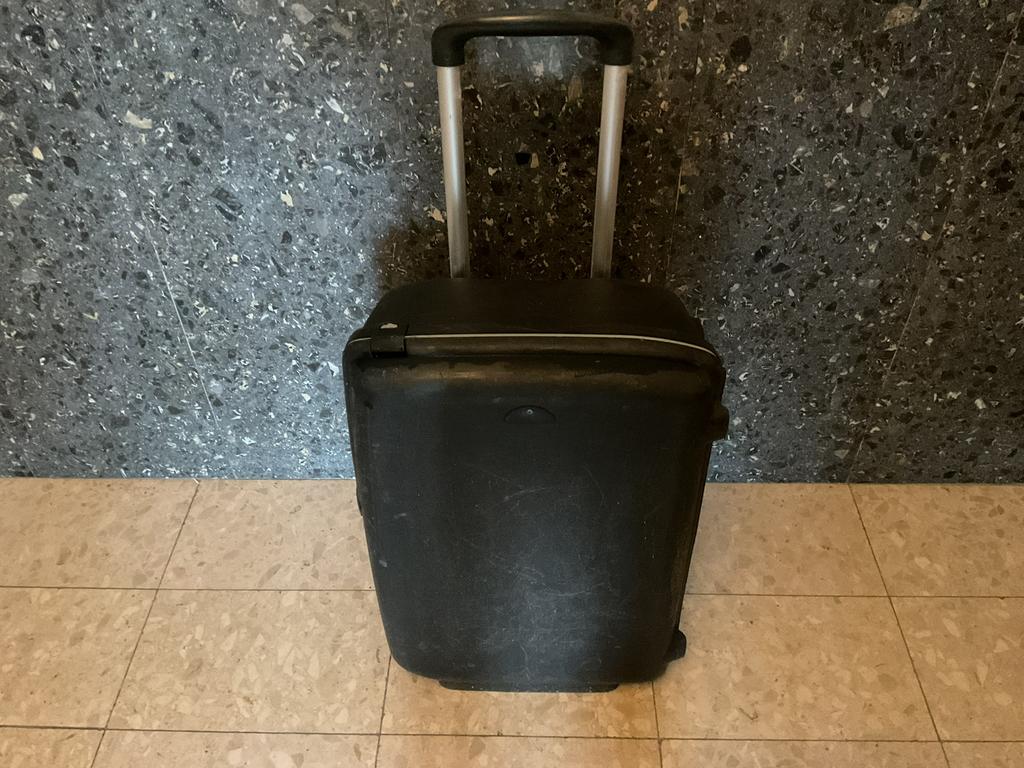 Trolley, Ophalen of Verzenden