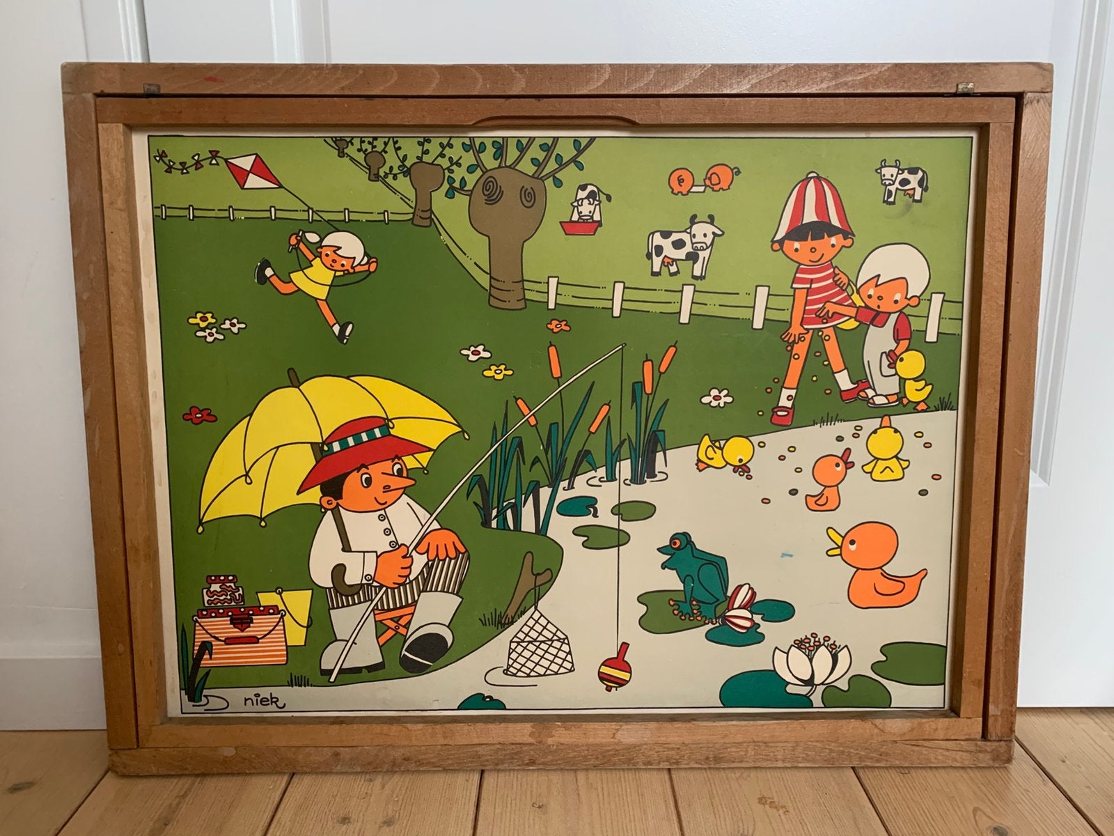 Fantastische vintage lijst incl. 10 schoolplaten, Ophalen