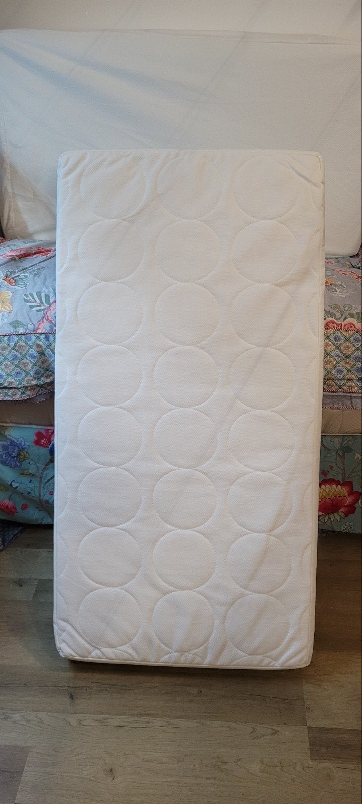 Matras ledikant 60 x 120 cm, Ophalen, Zo goed als nieuw, Ledikant