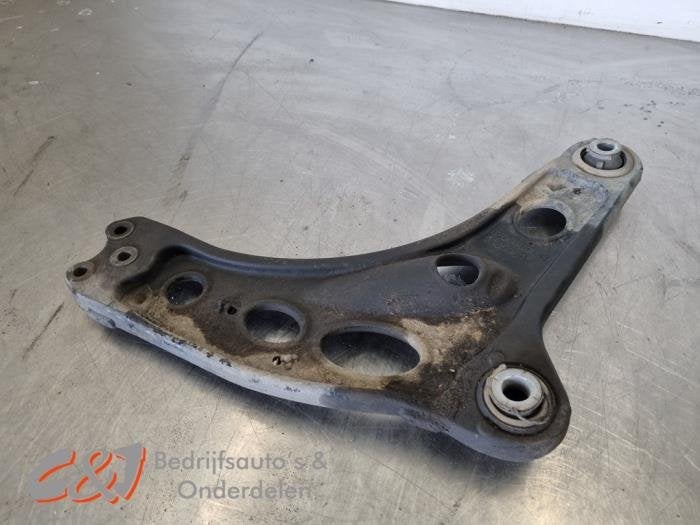 Draagarm links-voor van een Renault Trafic, Auto-onderdelen, Gebruikt, -, Renault, -