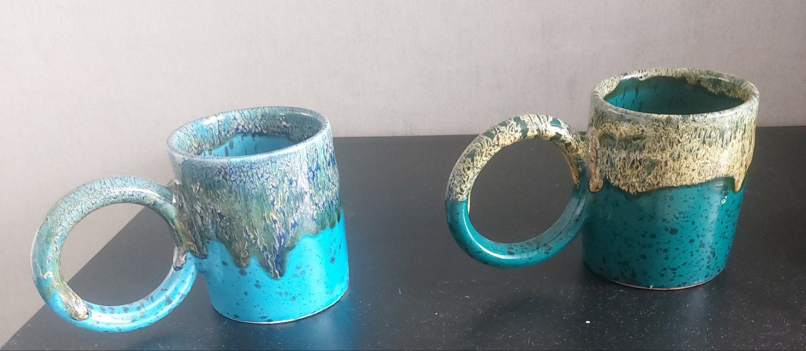 Unieke handgemaakte keramische mokken - set van 2, Antiek en Kunst, Antiek | Keramiek en Aardewerk, Ophalen of Verzenden