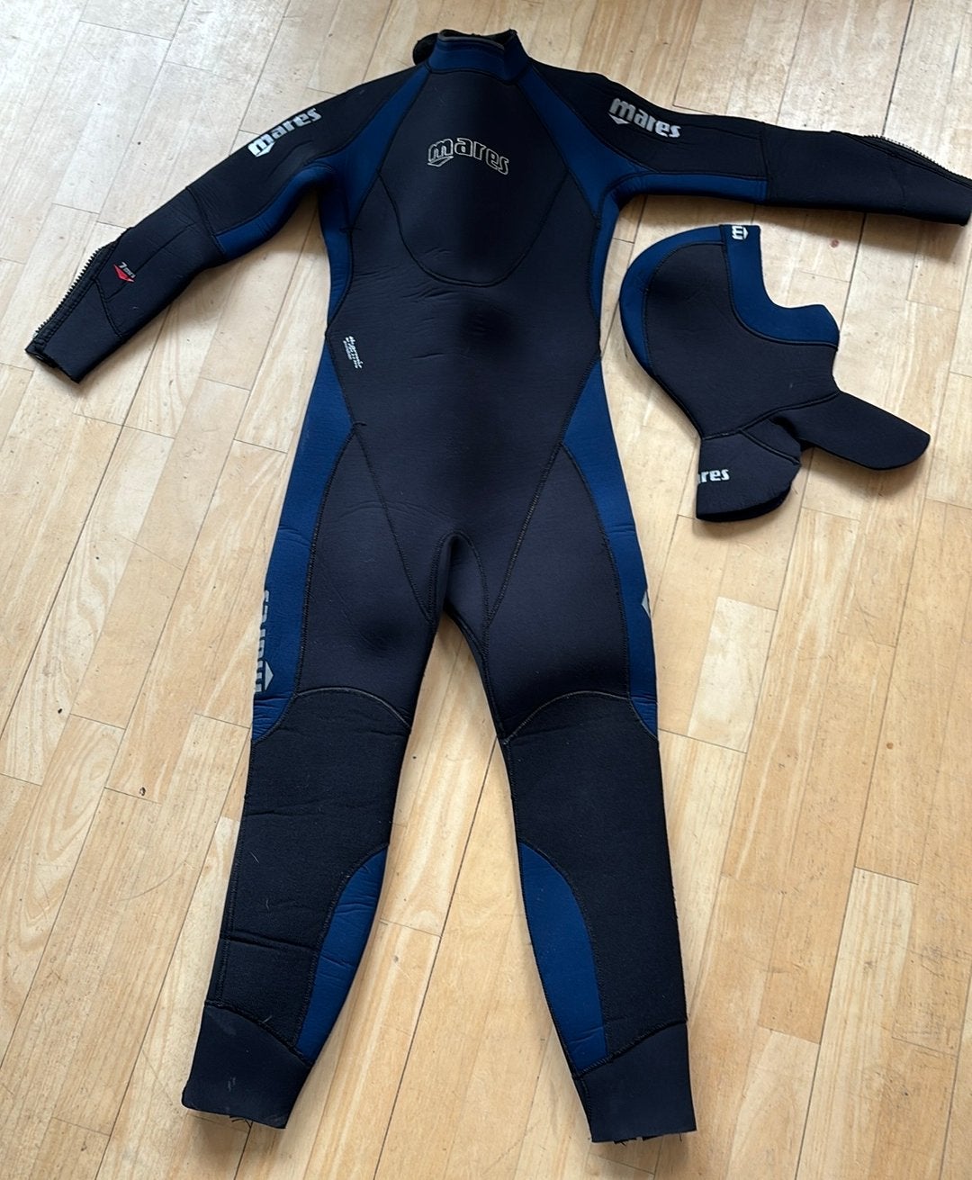 Mares Thermic Evolution 7mm mt 3 + kap, Ophalen of Verzenden, Zo goed als nieuw, Duikpak