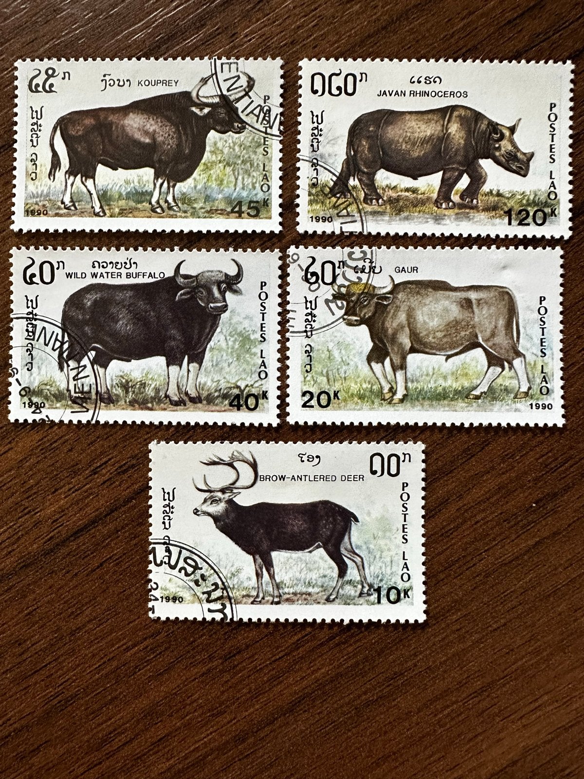 Laos 1990 postzegels: Koeien, herten, neushoorn (gestempeld), Ophalen of Verzenden, Gestempeld