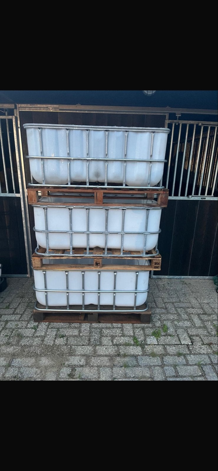 IBC containers voerbak drinkbak, Ophalen, Gebruikt, Kunststof