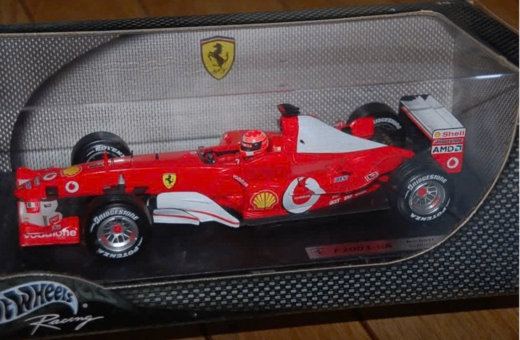 F1 FERRARI F2003 GA Michael Schumacher Hotwheels 1:18 WRH, Verzenden, Zo goed als nieuw, Auto, Hot Wheels