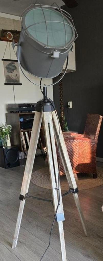 Lamp tripod, Ophalen, Zo goed als nieuw, 150 tot 200 cm