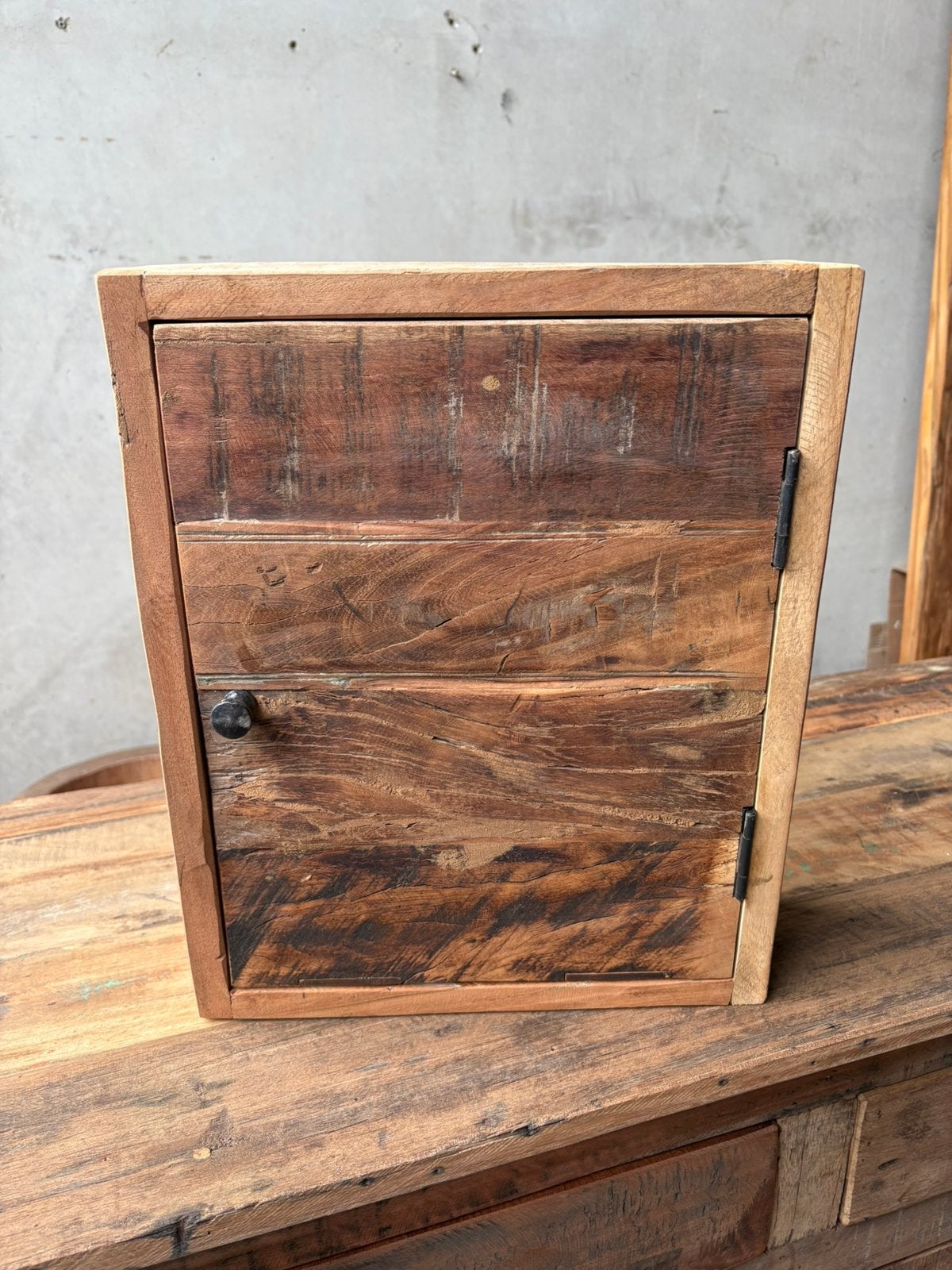 Stoer sleutelkastje van oud Truckwood, Hout, Nieuw, Ophalen of Verzenden, Nvt