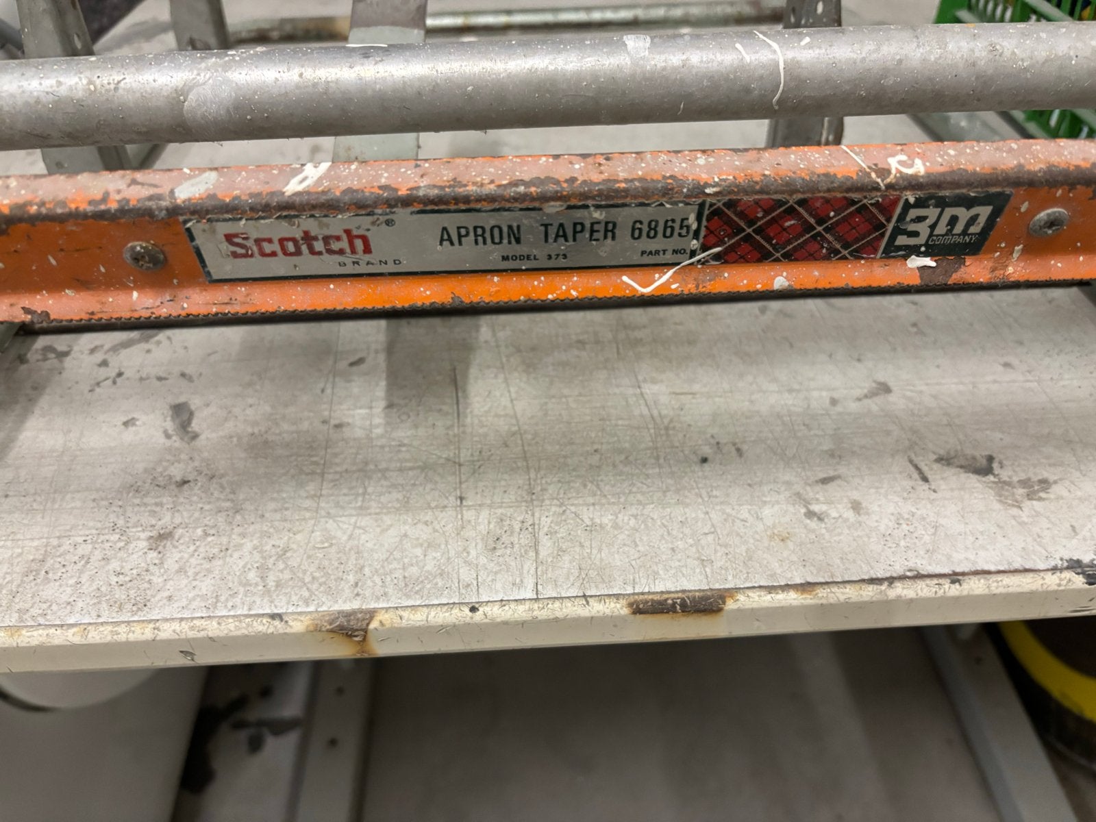 Scotch Apron Taper 6865 - Gebruikte verftape dispenser, Ophalen, Gebruikt, Overige typen