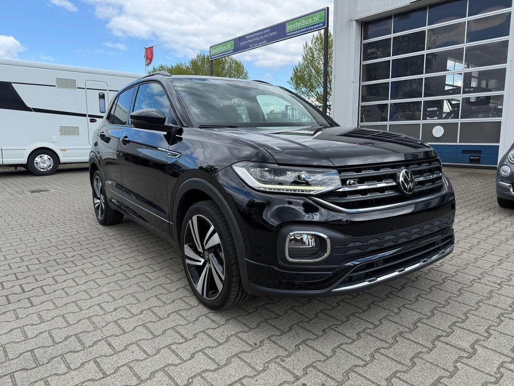 Volkswagen T-Cross 1.0 TSI R-Line Automaat (BOVAG/RIJKLAARPR, Auto's, Volkswagen, T-Cross, Gebruikt, Zwart, Zwart