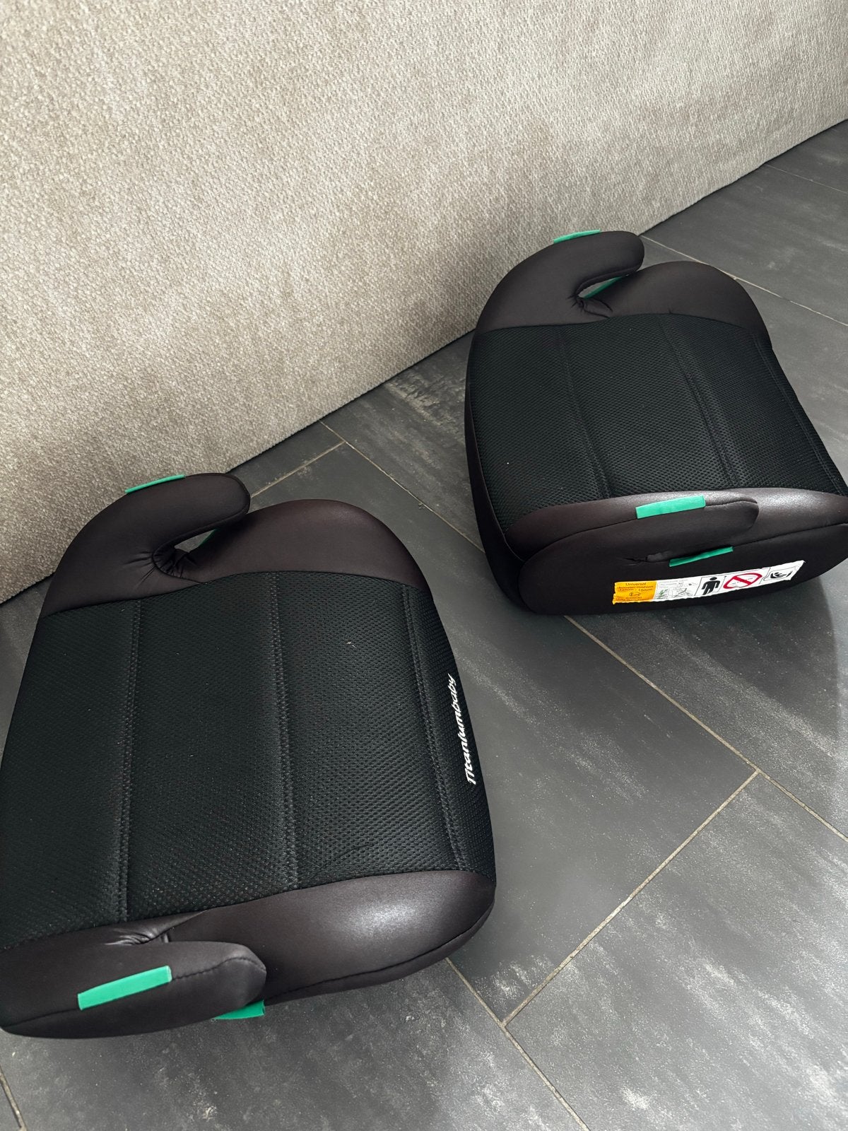 2 Titaniumbaby zitverhogers - Zo goed als nieuw, Autogordel, 15 t/m 36 kg, Zo goed als nieuw, Ophalen