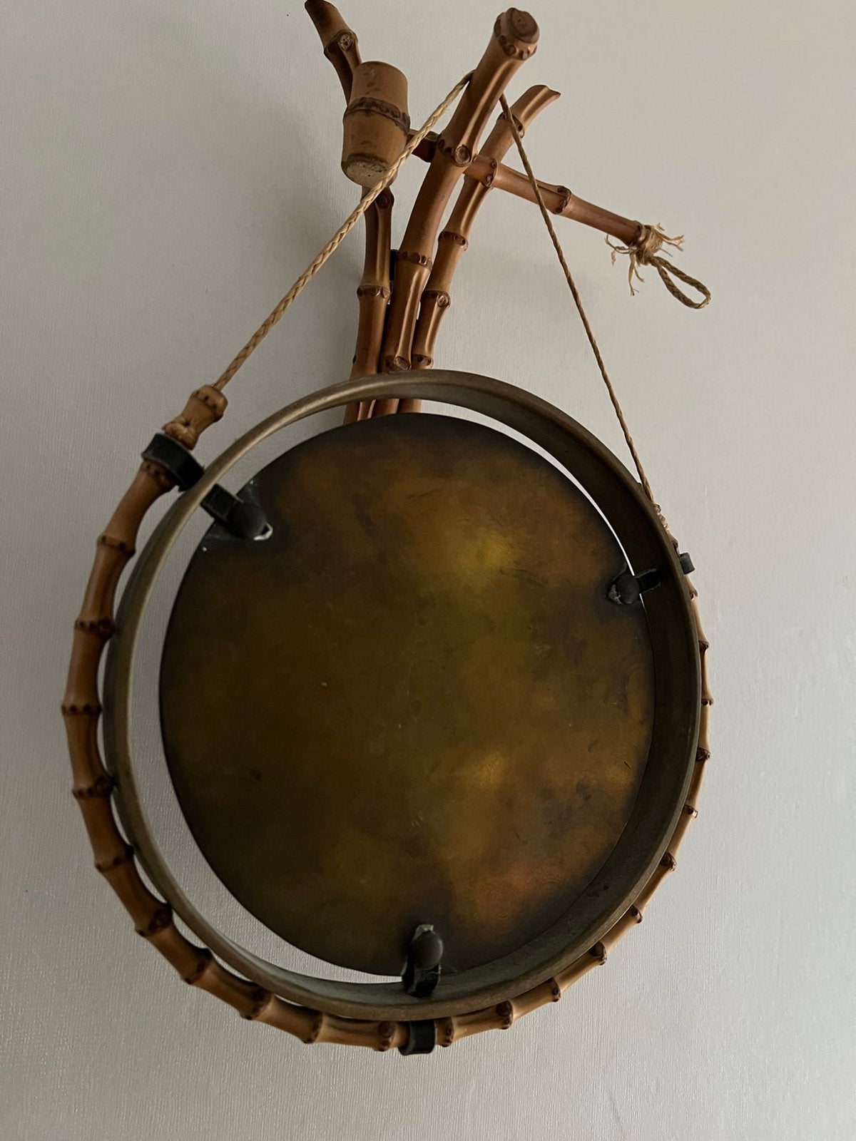 Vintage Oosters Koperen Wandgong Rotan Ophanghaak Hamertje, Ophalen of Verzenden