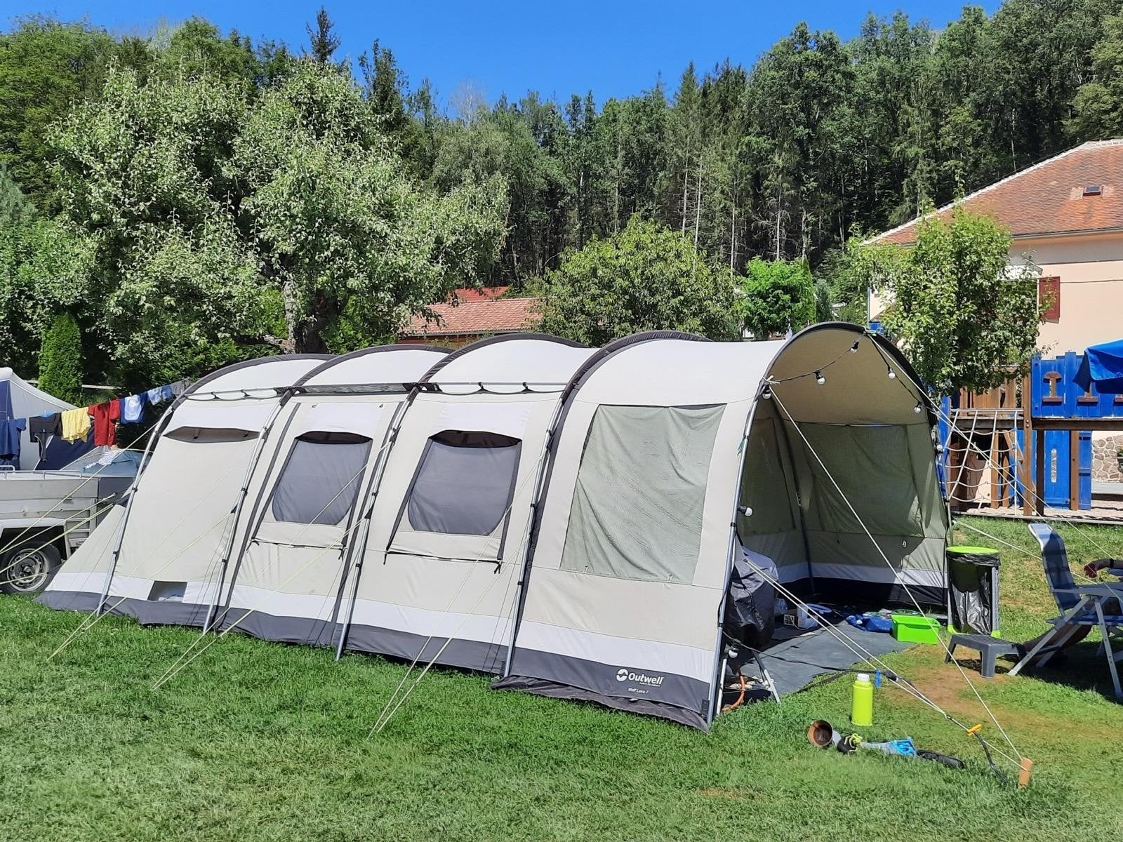 Outwell Wolf Lake 7 Persoons Tent - Ruime Gezinstent, Caravans en Kamperen, Tenten, Ophalen, Gebruikt, Meer dan 6