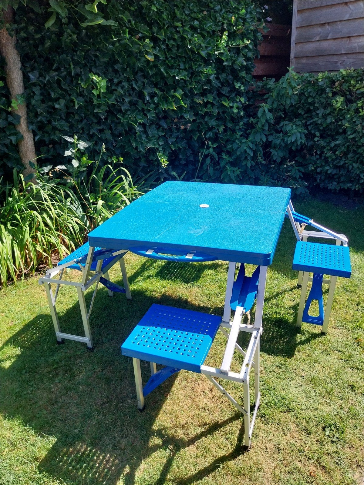 Opvouwbare campingtafel met 4 zitplaatsen - Blauw, Ophalen, Gebruikt, Campingtafel