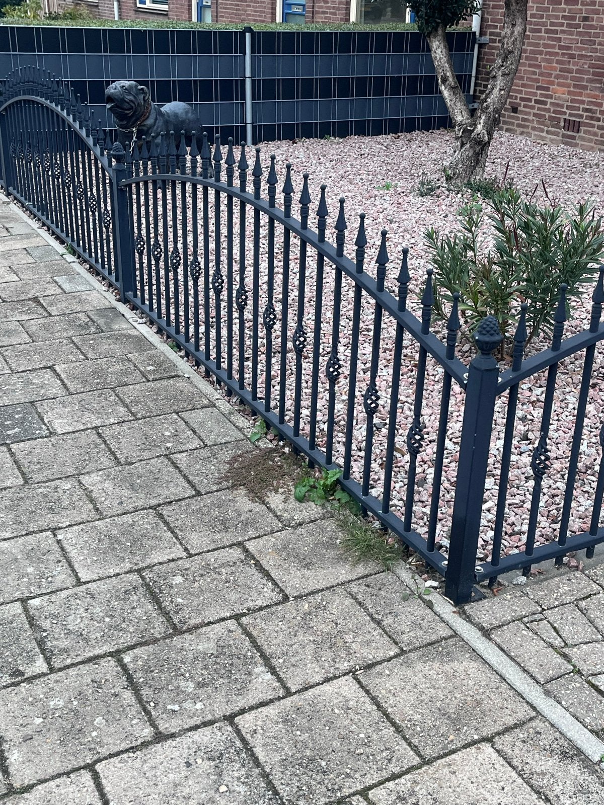 Sierlijk Zwart IJzeren Hekwerk met Poort, Tuin en Terras, Met poort, Gebruikt, Ophalen of Verzenden, Sierhekwerk