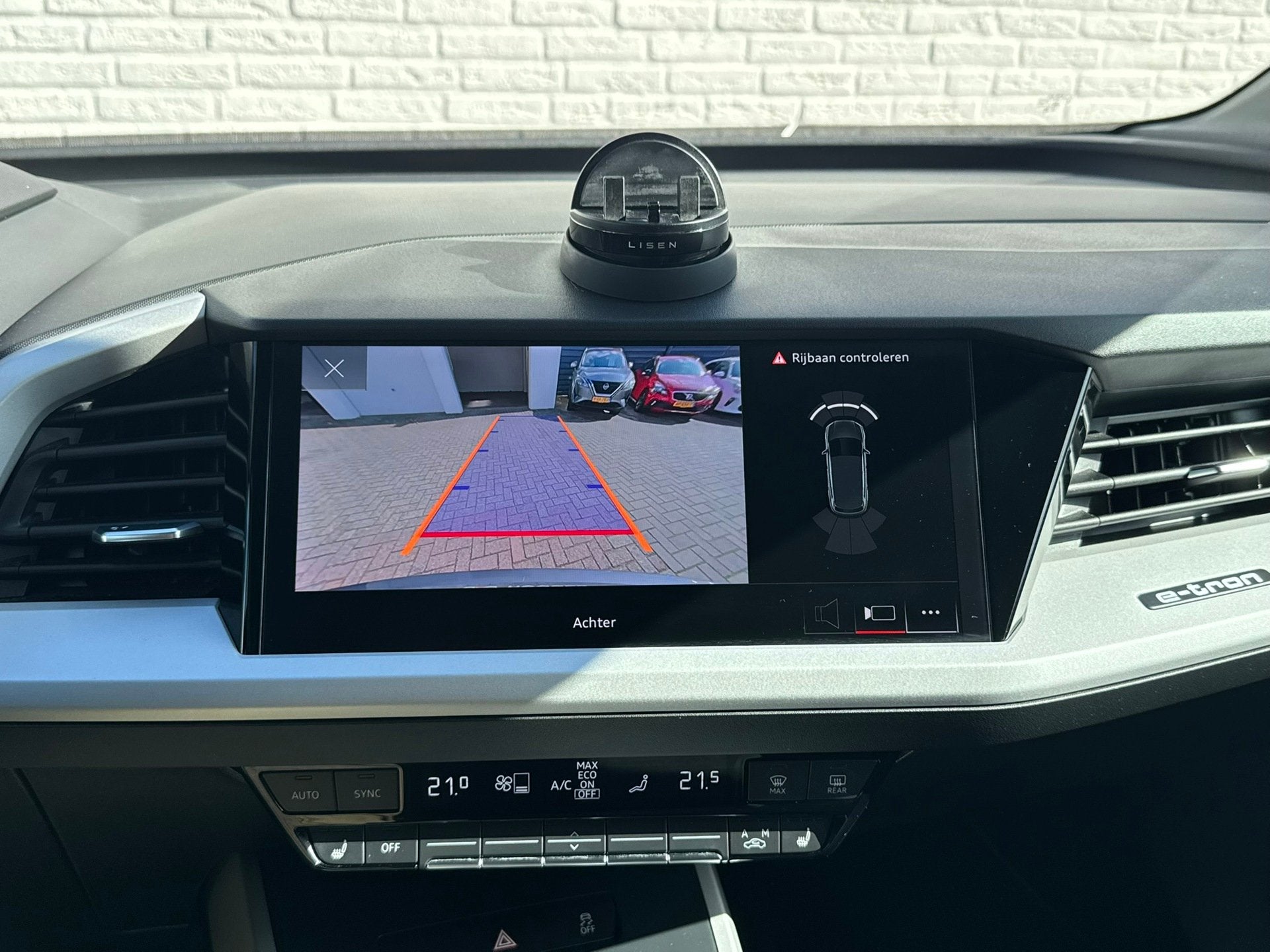 Audi Q4 e-tron 45 S Edition 82 kWh Trekhaak Adaptive cruise, Auto's, Automaat, Gebruikt, Zwart, 82 kWh