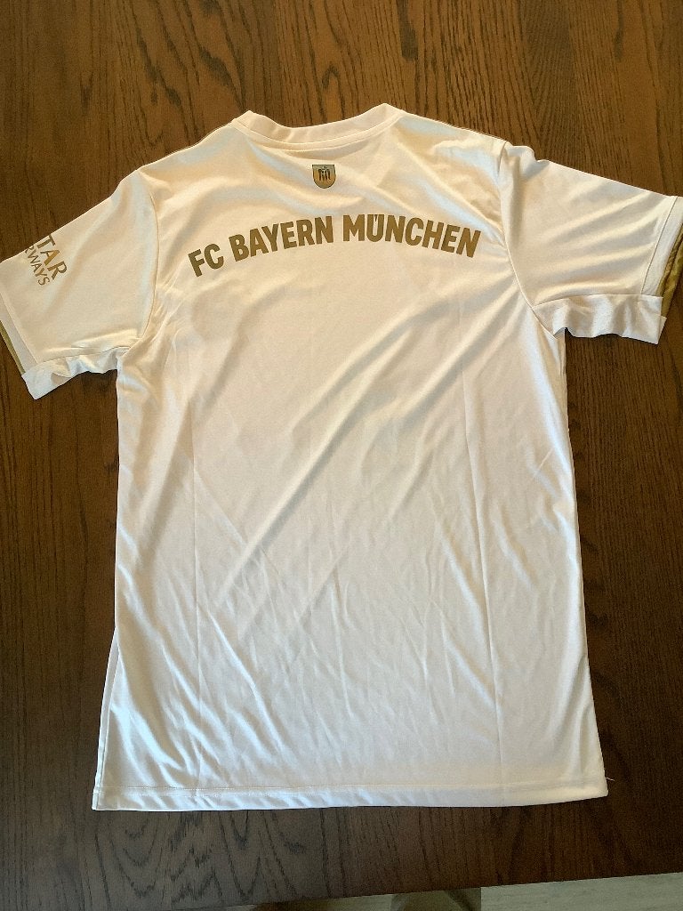 FC Bayern München Thuisshirt Maat M, Adidas AG, Adi-Dassler-Straße 1, 91074 Herzogenaurach, Duitsland, Shirt, Contact@adidas.com