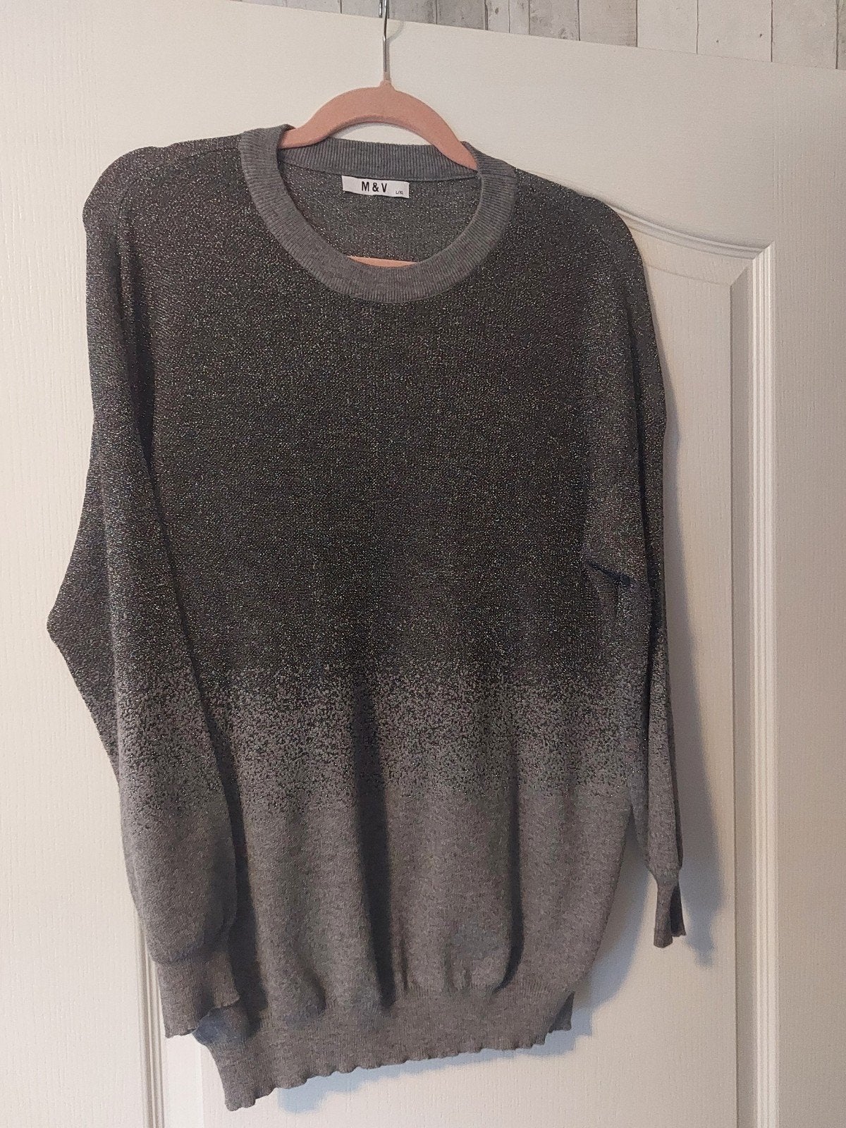 M&V Trui L/XL - Grijs met glittereffect, Kleding | Dames, Maat 42/44 (L), Ophalen of Verzenden, Zo goed als nieuw, M&V