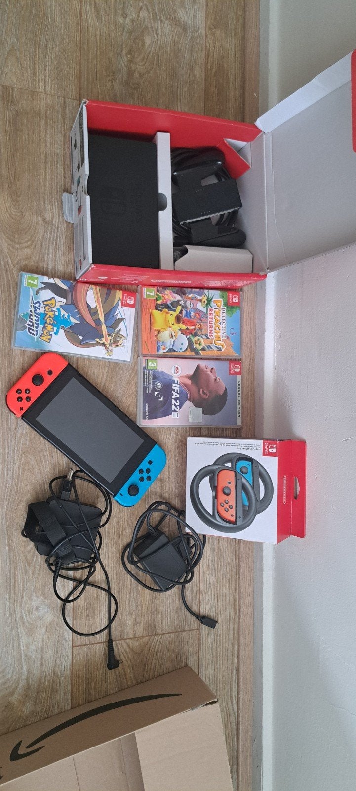 Nintendo Switch met games en accessoires, Met games, Met 2 controllers, Ophalen of Verzenden, Zo goed als nieuw