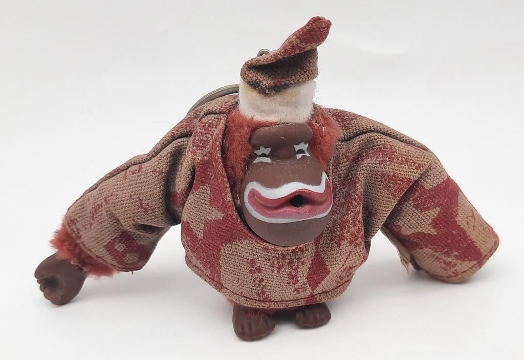 Kipling Bordeaux rood Aapje Jan met Jasje en Muts, Verzamelen, Poppetjes en Figuurtjes, Gebruikt, Ophalen of Verzenden