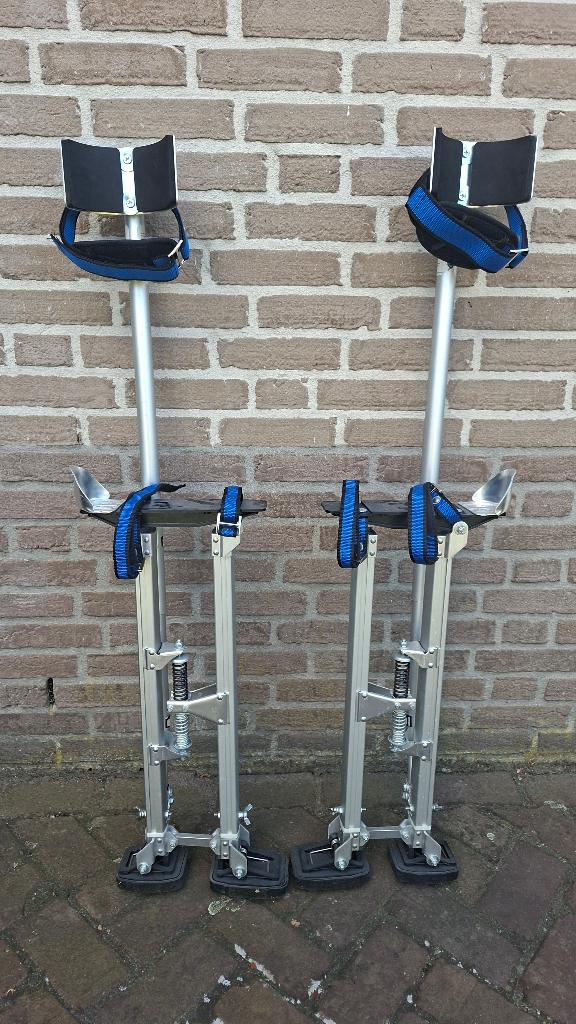 Professionele aluminium werkstelten, Ophalen, Zo goed als nieuw, Ladder, Opvouwbaar of Inschuifbaar