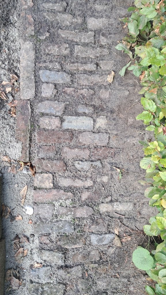 Gebakken waaltjes, Tuin en Terras, Ophalen, Overige materialen, Gebruikt, Klinkers