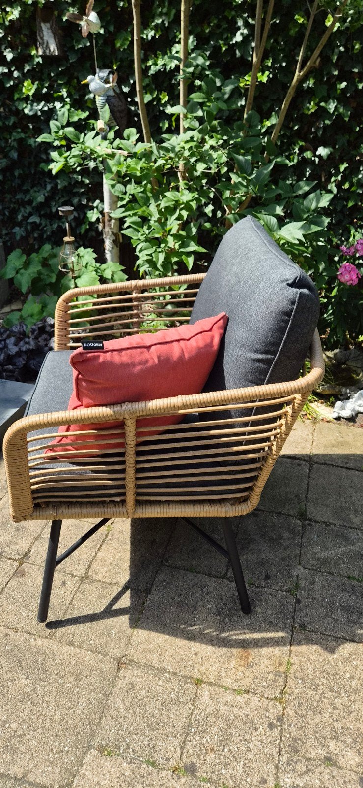 Comfortabele onderhoudsvrije tuinstoel met antraciet kussens, Ophalen of Verzenden, Zo goed als nieuw, Wicker