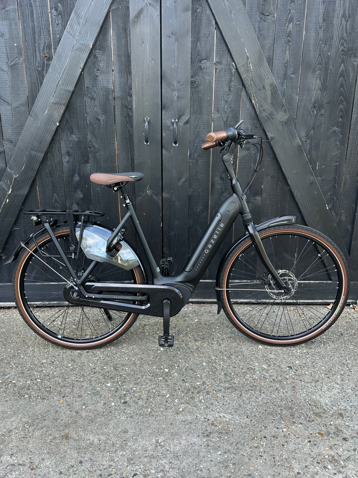 BIJNA nieuwe Gazelle Grenoble C8, 57cm, Bosch smart system, Ophalen, Versnellingen, 56 cm of meer, Zo goed als nieuw