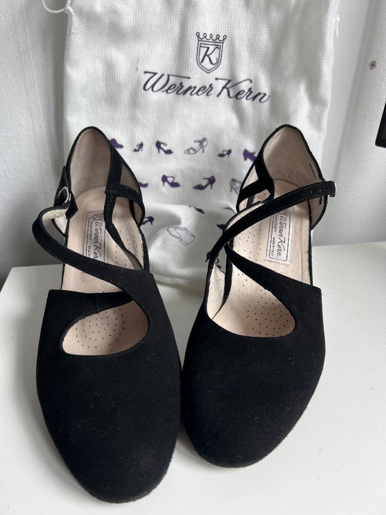 Zwarte Dames Salsa-dansschoenen, Sport en Fitness, Ophalen of Verzenden, Zo goed als nieuw, Schoenen