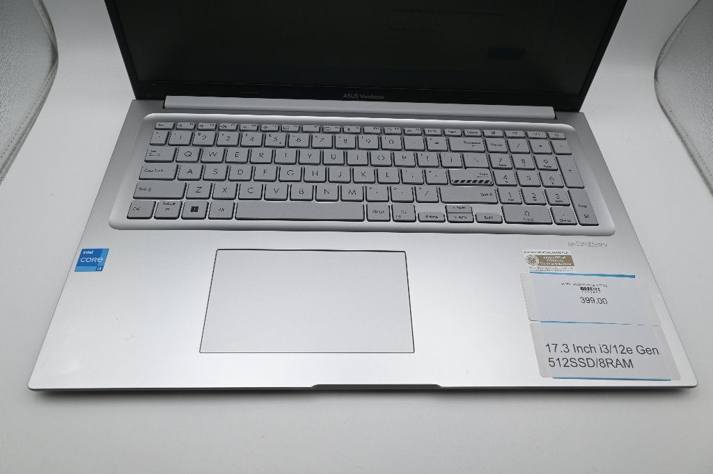 ASUS Vivobook 17.3 inch i3/12e Gen 512SSD/8RAM, ASUS Computer GmbH, Harkortstr. 21-23, 40880 Ratingen, Duitsland, ASUS, Ophalen of Verzenden