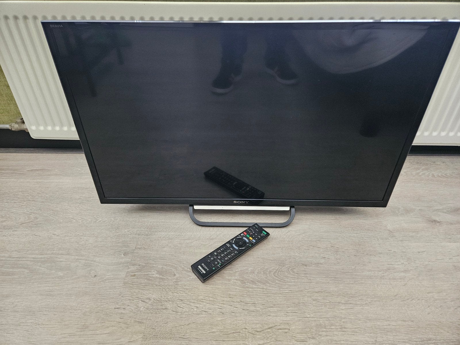 32" Sony (SMART) TV met afstandsbediening, Ophalen, Gebruikt, 50 Hz, LCD