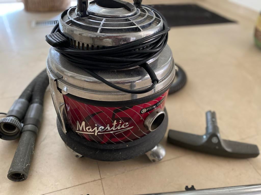 Filter Queen Majestic stofzuiger, voor onderdelen, Witgoed en Apparatuur, Stofzuigers, Verzenden, Niet werkend, Reservoir, Minder dan 1200 watt