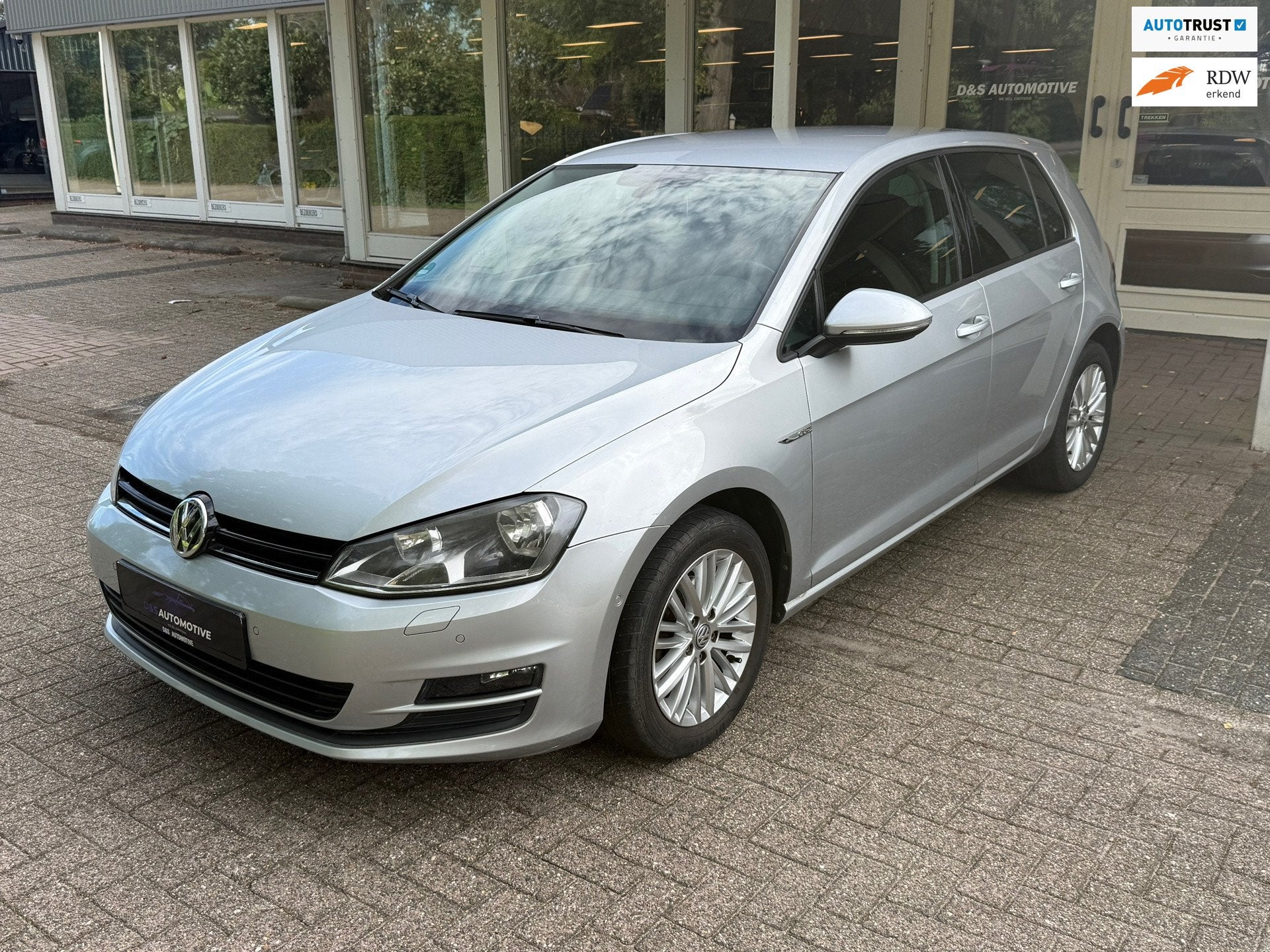 Volkswagen Golf 1.2 TSI CUP Edition XENON/STOELV/PDC, Voorwielaandrijving, 86 pk, Gebruikt, 4 cilinders