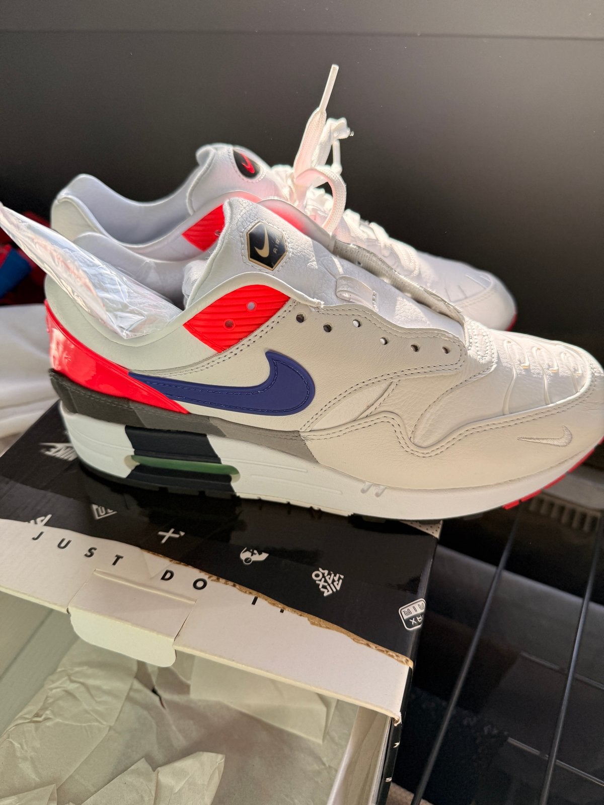 Nike Air Max 1 'Evolution of Icons' (DS), Ophalen of Verzenden, Nieuw, Wit, Sneakers of Gympen
