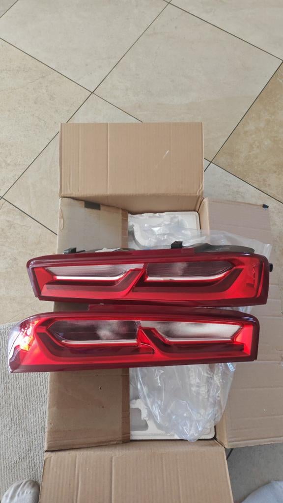 Chevrolet Camaro 2016-2018 OEM LED achterlichten zgan, Auto-onderdelen, Ophalen of Verzenden