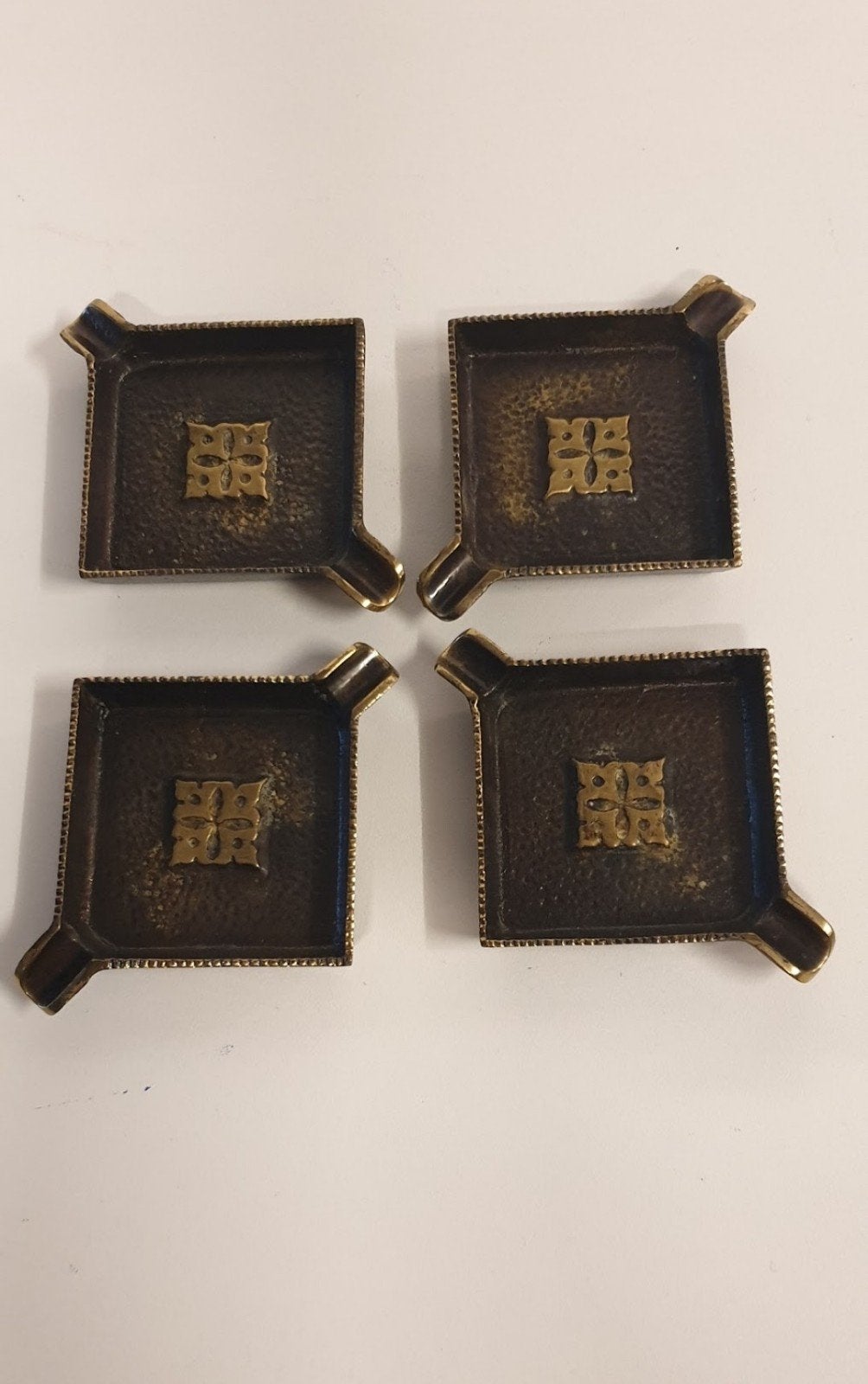 1628)Nardia Ashtray (vintage brass made in Israël)4 asbakke, Ophalen of Verzenden, Gebruikt