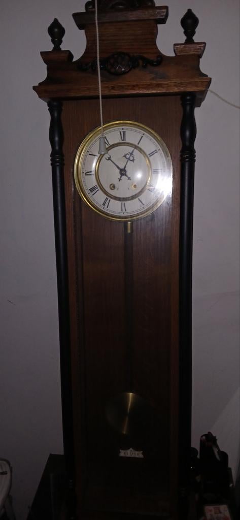 Vintage  klok loopt wel compleet.!, Antiek en Kunst, Ophalen of Verzenden