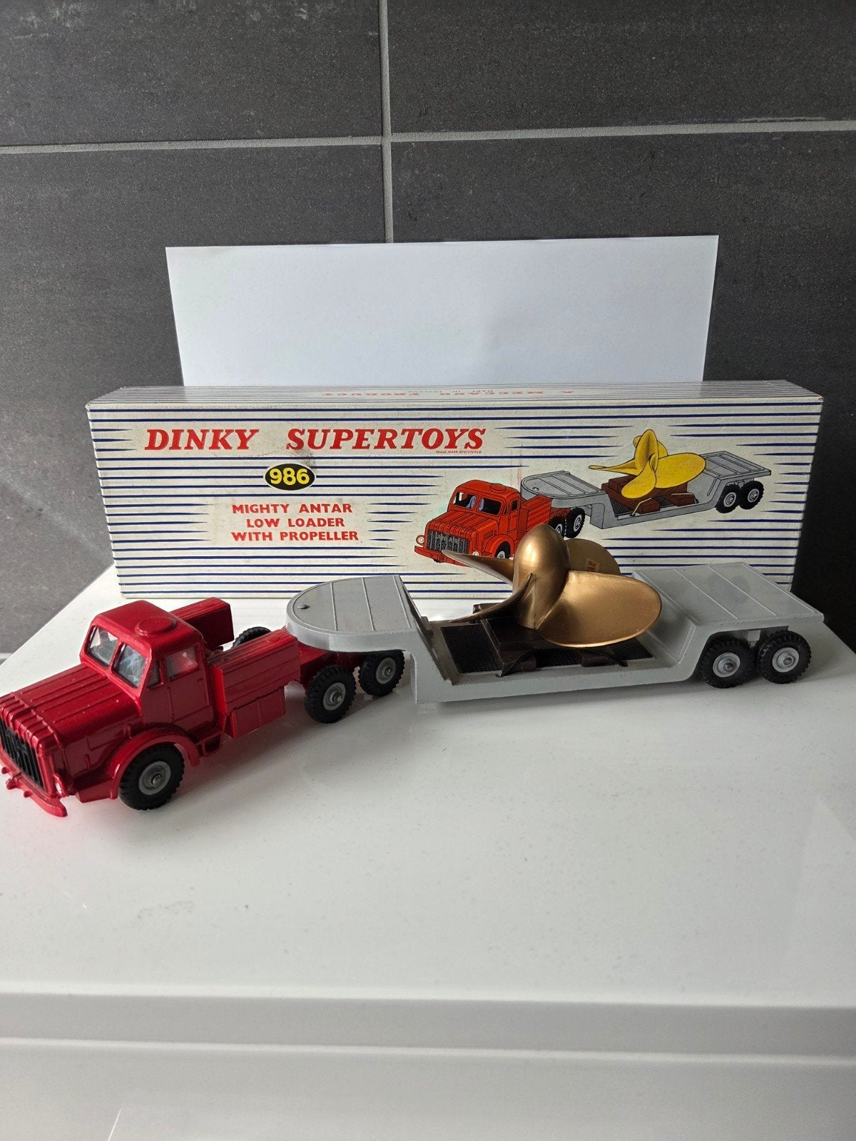 dinky supertoys, Ophalen of Verzenden, Zo goed als nieuw, Bus of Vrachtwagen, Dinky Toys