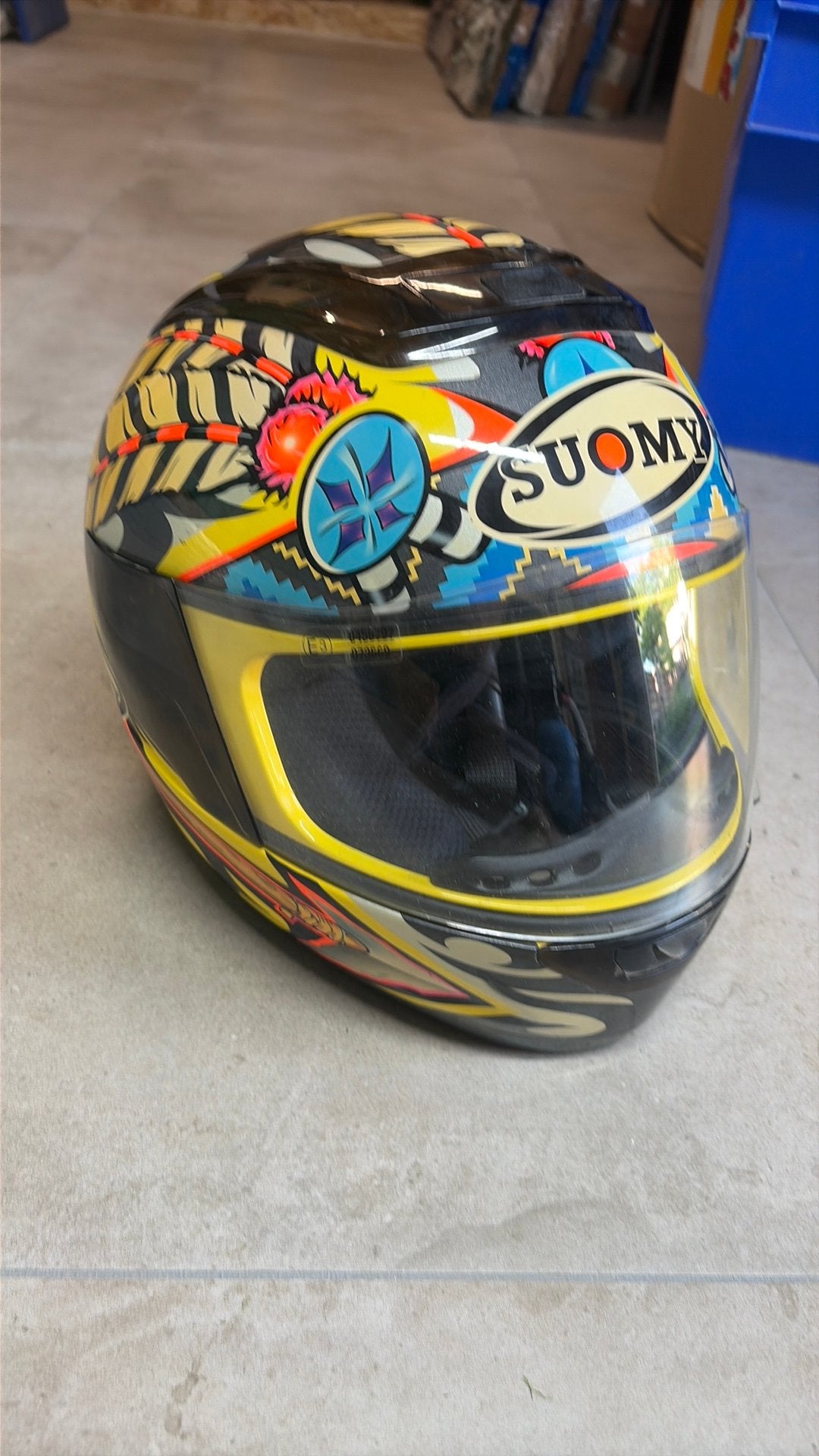 Suomy motorhelm maat L - In zeer goede staat, Motoren, Kleding | Motorhelmen, Overige merken, Ophalen of Verzenden, Integraalhelm
