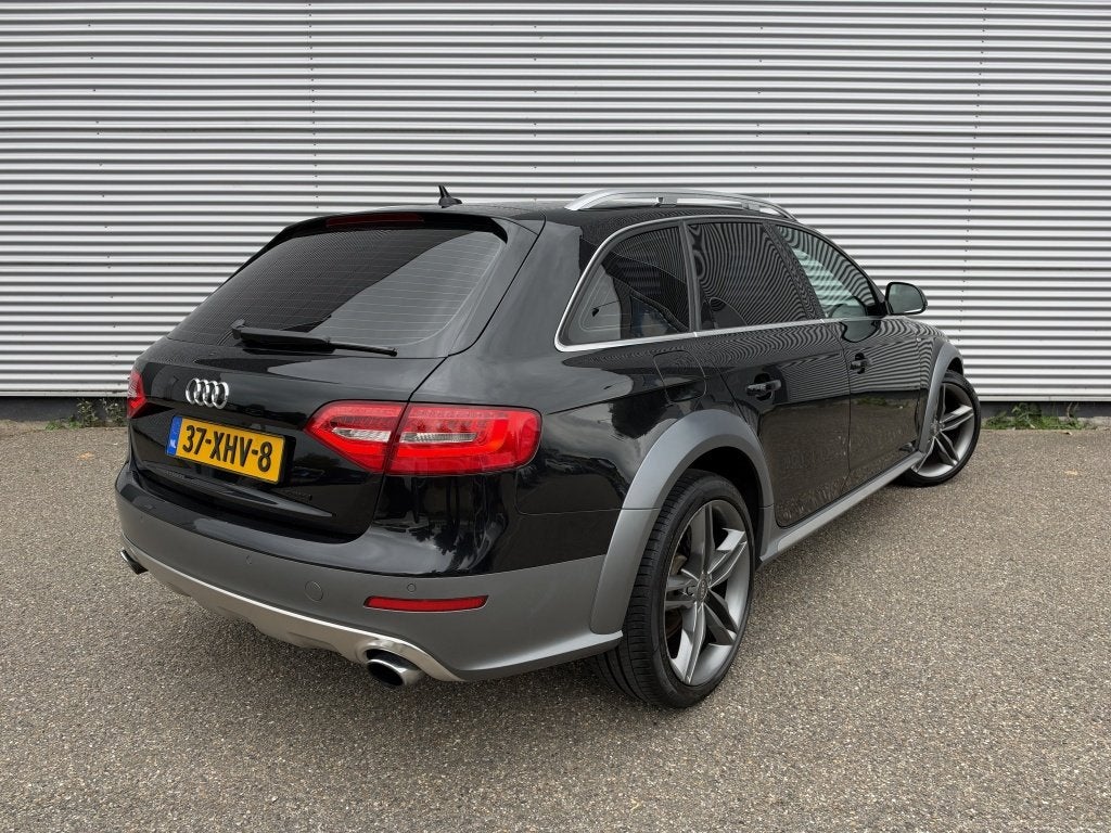 Audi A4 allroad quattro 2.0 TFSI NAP Automaat S-line Navi St, Auto's, Automaat, Euro 5, Gebruikt, 4 cilinders