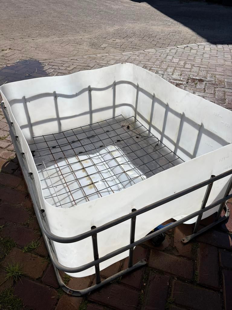 Slowfeeder palletbak slowfeeder bak watercontainer watertank, Dieren en Toebehoren, Stalling en Weidegang
