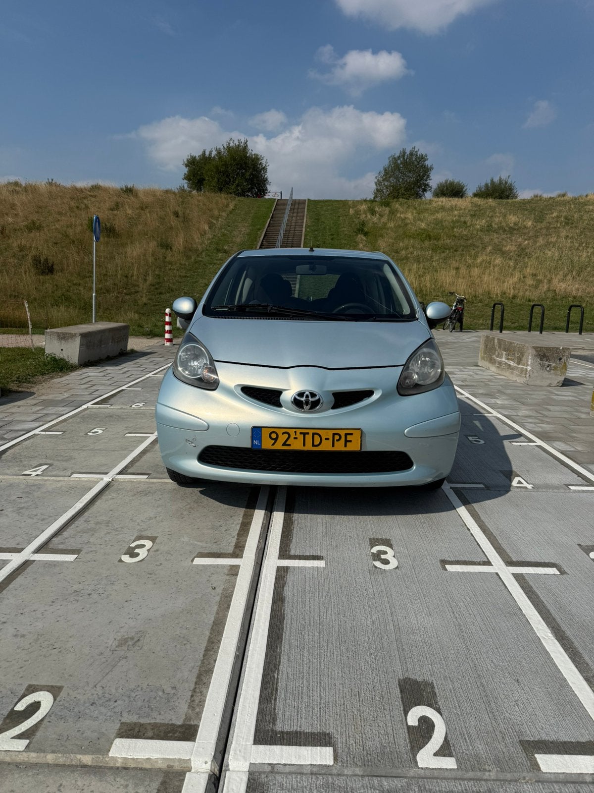 Toyota Aygo 2006 3-deurs – APK tot 12-02-2027, Voorwielaandrijving, Stof, 68 pk, Origineel Nederlands